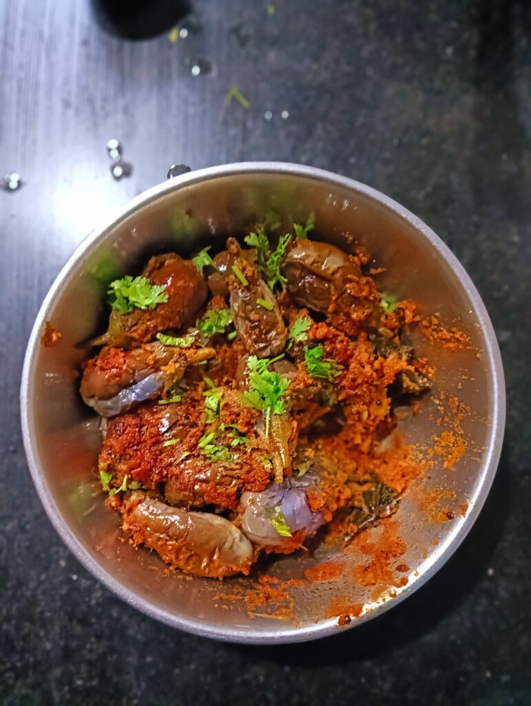 STUFFED BRINJAL CURRY